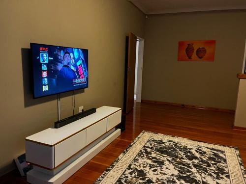 Alberton House | Goshen