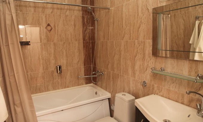Oktyabrskiy Hotel | Discover Comfort at 4-Star Gostinitsa Absolut-Hotel
