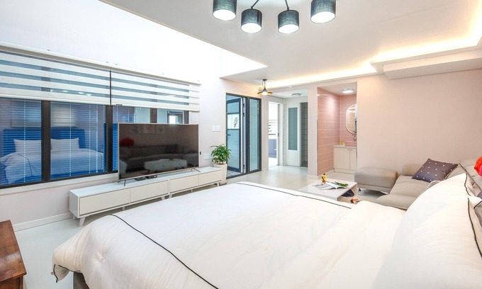 Sokcho House | Experience Gosung Shalala Villa with Private Pool & Spa