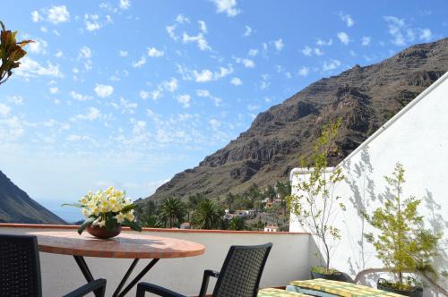 Valle Gran Rey Apartment | Goyo Gomera Apartments: Guest Favorite with 8.2/10 Score