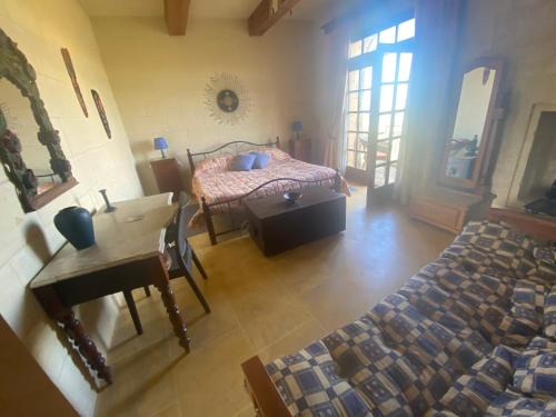 Nadur Villa | Gozo Villa Retreat: Pet-Friendly Stay with Scenic Views
