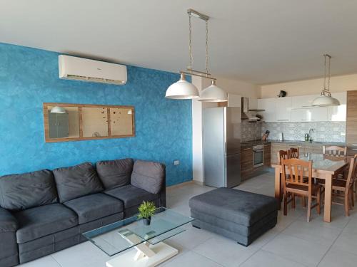 Ggantija Apartment | Guest Rated 9.5: Gozo Family-Friendly Apartment with 3 Baths