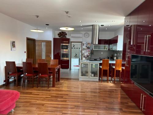 Brno Apartment | GP Brno House