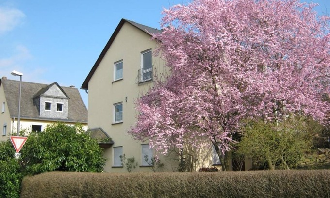 Treis-Karden Apartment | Cozy Gräf Rosemarie: Family-Friendly 2-Bed Apartment