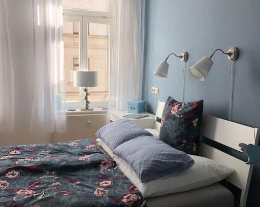 Suedvorstadt Apartment | Family-Friendly Gründerzeitwohnung in South District
