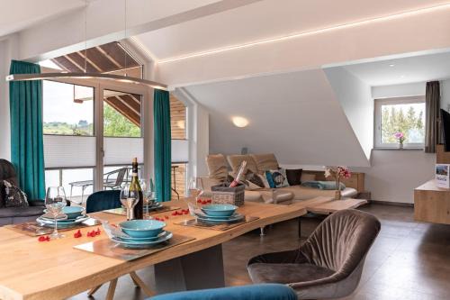 Oy Apartment | Grünten-Chalet: Wheelchair Accessible Family Retreat
