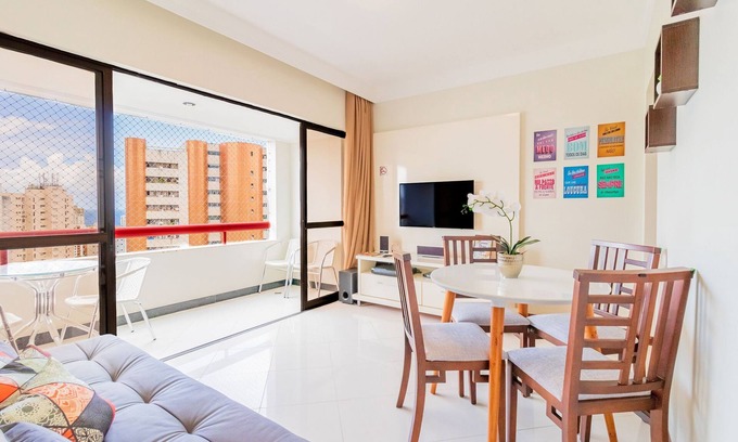 Graca Apartment | Family-Friendly GR01 Lindo Apto with 2 Suites in Graça