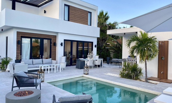 Grace Bay Hills Villa | Experience COCONAT VILLA: Designer 3 Bdr with Pool & Views