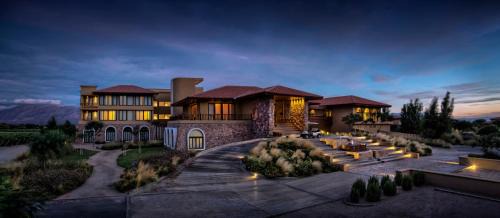 Cafayate Hotel | Elegant Grace Cafayate: 5-Star Oasis with Ocean Views