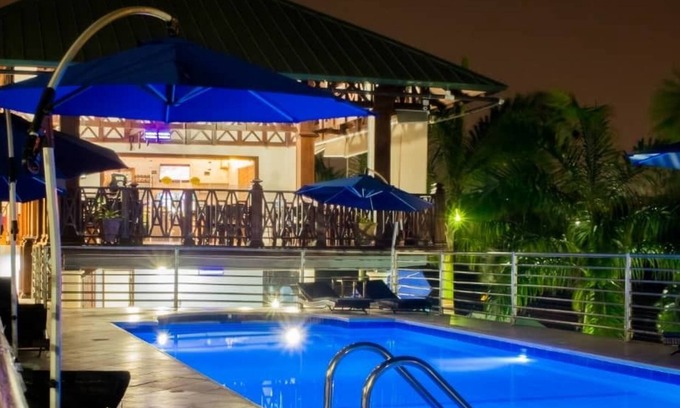 Sekondi-Takoradi Bed & Breakfast | Grace Garden Hotel: Family-Friendly Retreat with Pool & Spa