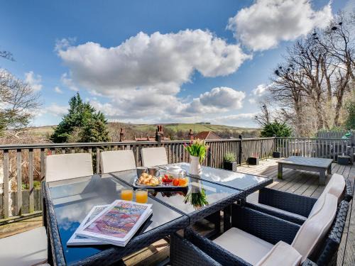 Wooler House | Discover Graces Dairy: Pet & Child Friendly Retreat