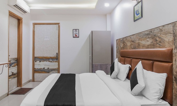 Mahipalpur Extension Bed & Breakfast | Welcoming Gracious by Vishesh Hotels & Home Stay Experience