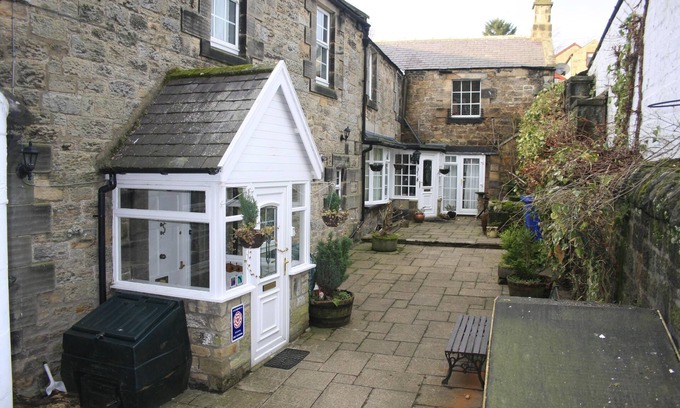 Rothbury Cottage | Cozy Grade II Cottage with Open Fire - Ideal for Adventurers