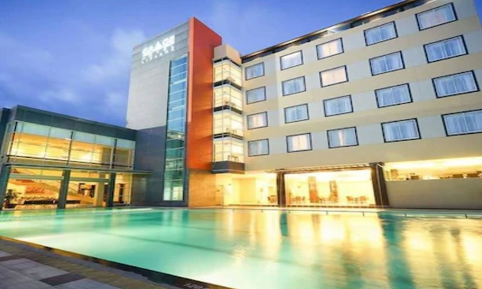 West Cirebon Hotel | Relax at Grage Hotel Cirebon: 4-Star Stay with Pool & Spa