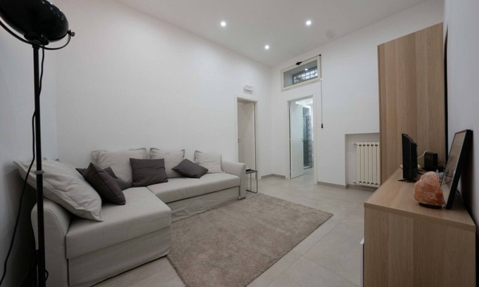 Chiaia Apartment | Gramsci Luxury apartment By Dimorra