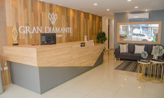 Monteria Hotel | Boutique Gran Diamante Hotel: Pet-Friendly & Family-Ready