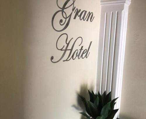 Degollado Hotel | Gran Hotel Portón de Consuelo