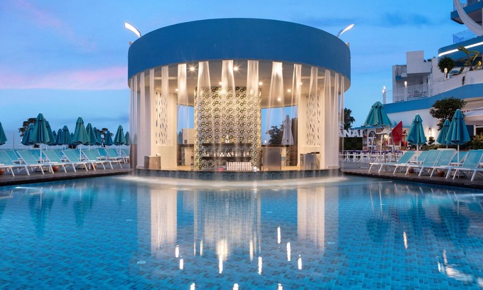 Avsallar Resort | Indulge at Granada Beach - All-Inclusive 5-Star Retreat