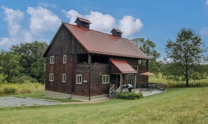 Warm Springs House | Discover GRANARY: Fish, Hike & Relax in Warm Springs!