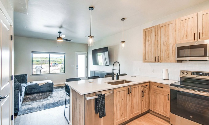 Granby House | Granby Ranch Escape: Shuttle to the Slopes!