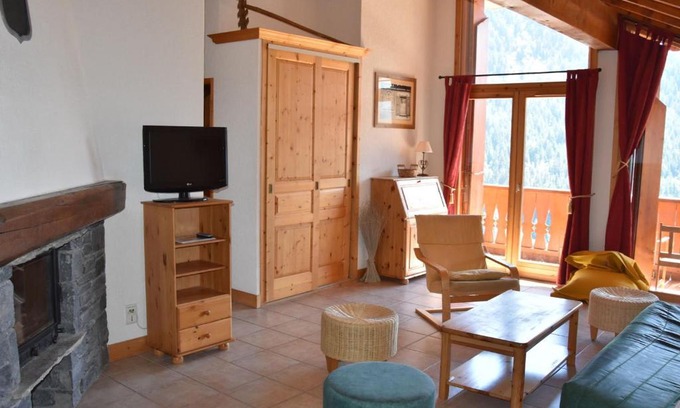 Champagny-en-Vanoise Apartment | Scenic Retreat Near Gondola with Cozy Fireplaces