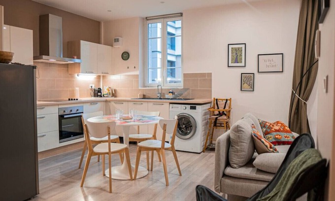 Clermont-Ferrand Apartment | Prime Downtown Apartment with Private Parking & Pet Friendly