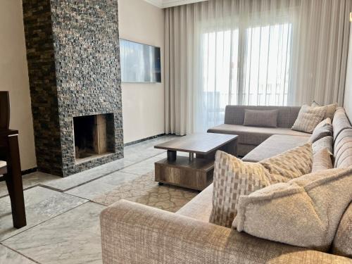 Casablanca Apartment | Oceanfront Apartment with Pool, 10min from Downtown