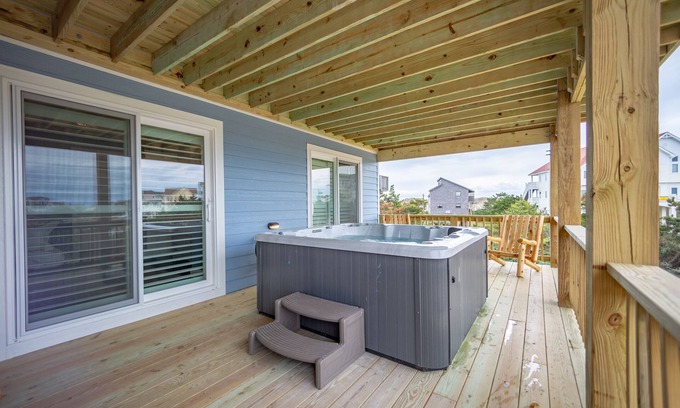 Ocean Isle Estates House | Grand Beach Escape: Oceanfront Home with Hot Tub & Game Room