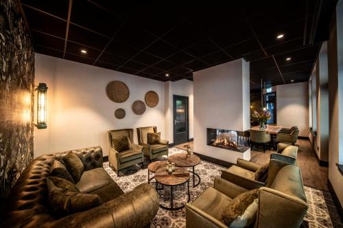 Meijel Hotel | Grand Café Goejje: Family-Friendly Hotel with Pool Access
