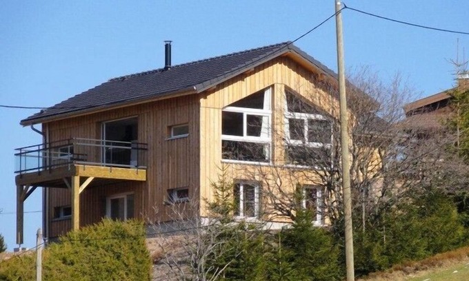 Ban-sur-Meurthe-Clefcy Ski Chalet | Inviting Grand Contemporary Chalet with Breathtaking Views