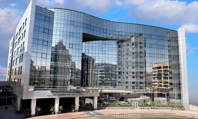 Al Barsha 1 Hotel | Experience Excellence at Grand Cosmopolitan Hotel