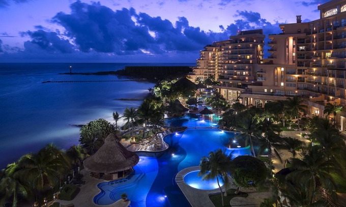 Punta Cancun Resort | Indulge at Grand Fiesta Americana Coral Beach Cancun Resort