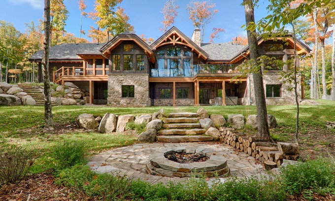 Mont-Tremblant House | Grand Foret Villa: 5 Bedrooms, Hot Tub & Outdoor Firepit
