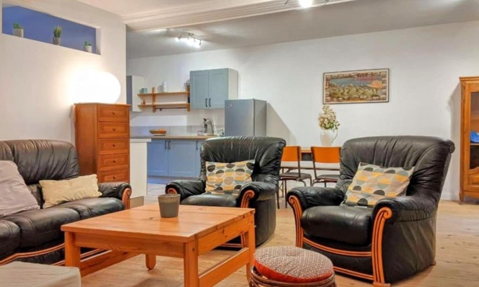Mijanes Ski Chalet | Discover the Grand Gîte in Ariège Mijanes, Pet-Friendly Retreat