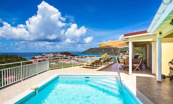Lurin Villa | Grand Galet: Steps from Shell Beach with Pool & Breakfast