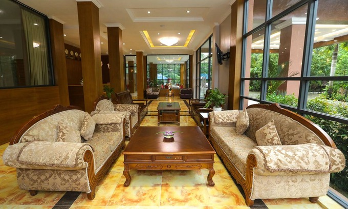 Yangon Hotel | Relaxing Retreat at Grand Garden Hotel Yangon with Pool & Spa