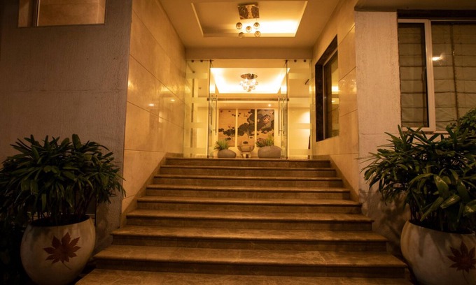 Tiruchirappalli Hotel | Grand Gardenia: Family-Friendly Retreat with Top Amenities