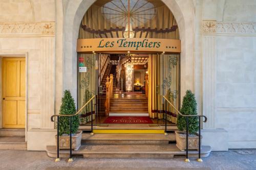 Reims City Centre Hotel | Grand Hôtel Des Templiers: Oceanfront Oasis with Spa