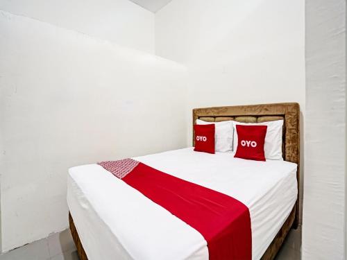 Lamongan Hotel | Budget-Friendly Grand Hagawa Syariah with Breakfast & Kitchen