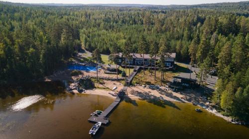 Asikkala Villa | Discover Grand Hideout Lake Päijänne with Private Beach Access