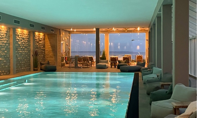 Timmendorfer Strand Hotel | Elegant Grand Hotel Seeschlösschen with Spa & Ocean Views