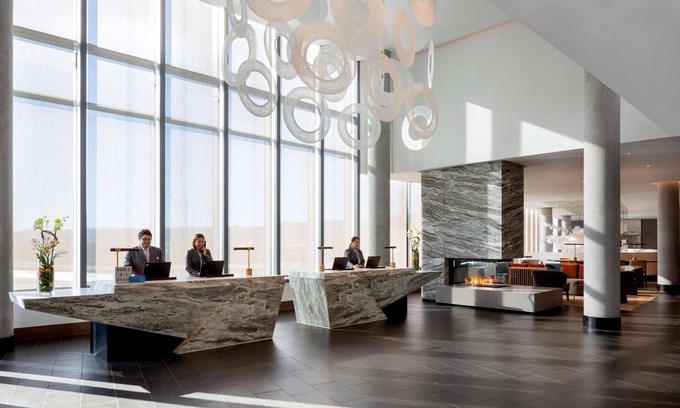 San Francisco Hotel | Top-Rated Grand Hyatt at SFO: Eco-Friendly Comfort Awaits