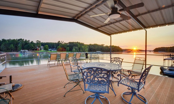 Hartwell House | Relaxing Grand Lakefront Home with Game Room & Pool