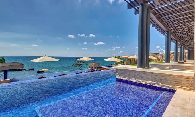 Orange Bay Resort | Indulgent Getaway at Grand Lido Negril - Adults Only Resort