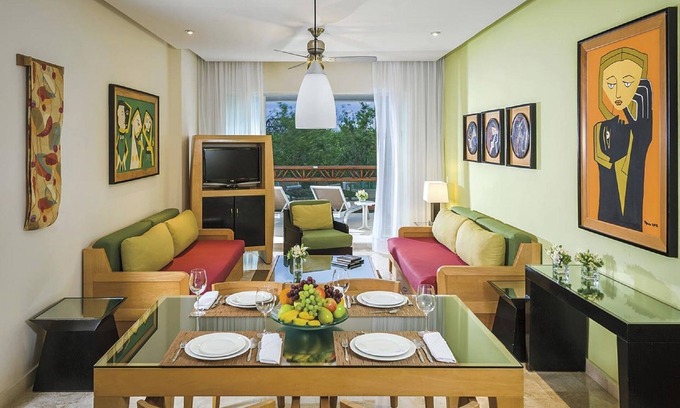 Villa Juarez Hotel | Experience Grand Mayan Riviera Maya with Top Amenities