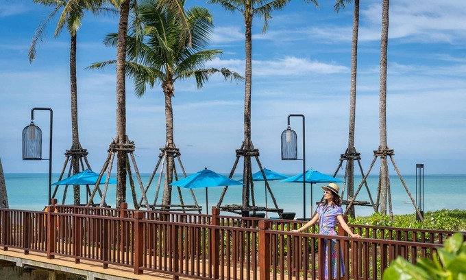 Takua Pa Hotel | Discover Grand Mercure Khao Lak Bangsak: 4-Star Ocean View Retreat