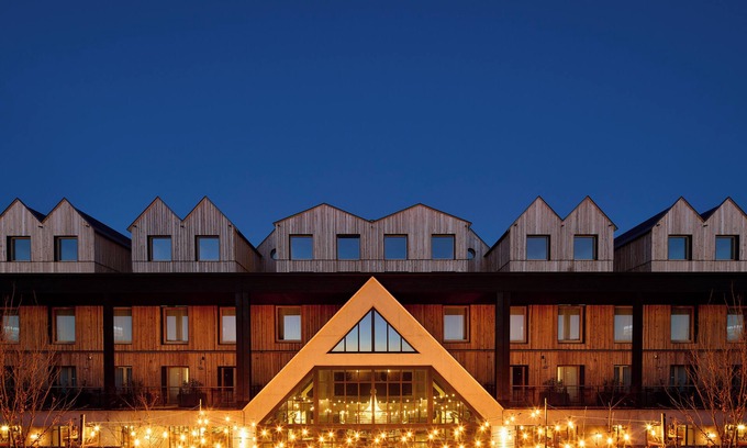Clermont-Ferrand Hotel | Relax at GRAND MESS Clermont-Ferrand: Family-Friendly Retreat