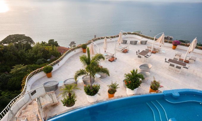 Conchas Chinas Resort | Experience Grand Miramar: Oceanfront Suites & Spa Retreat