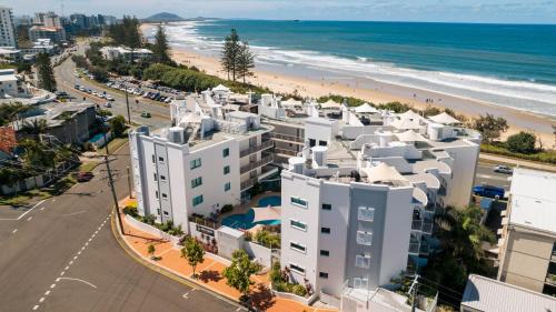 Alexandra Headland Resort | Beachside Bliss at Grand Palais Resort - 4-Star Retreat