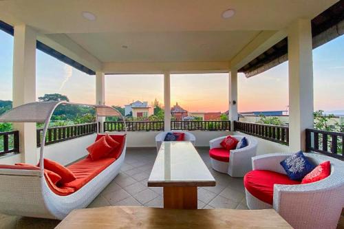 Bukit Villa | Charming Grand Sajeeva 4 BR Villa with Private Pool